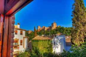 Breathtaking Alhambra view balconies, Albaizyn